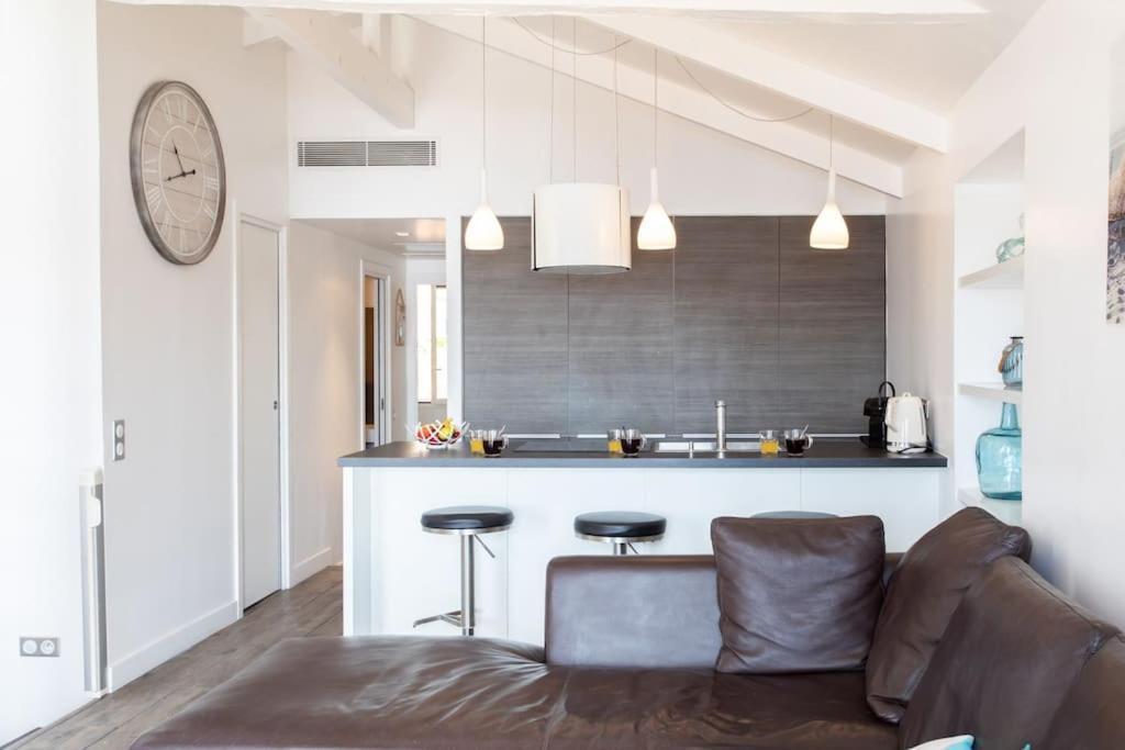 #40 Bright Sea View Suite For 6 2Mins Walk Port & Sea Villefranche-sur-Mer Exterior foto