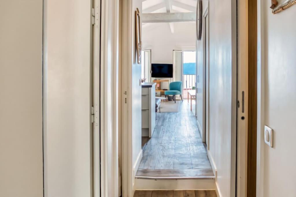 #40 Bright Sea View Suite For 6 2Mins Walk Port & Sea Villefranche-sur-Mer Exterior foto